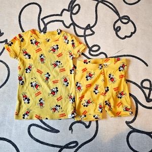 Gap x Disney Yellow Mickey Mouse Print PJ Short Sleeve Top Short Bottom Set sz 3
